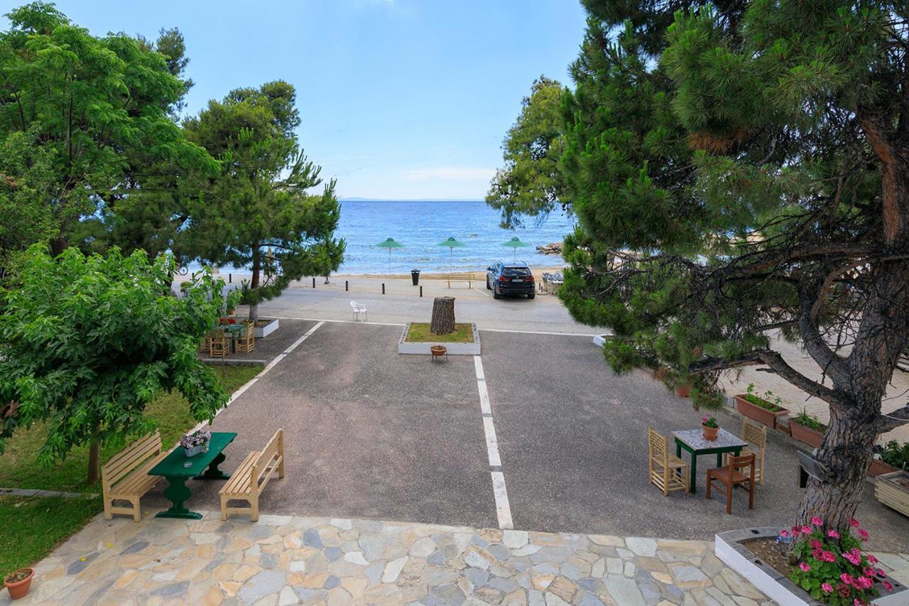 Agapitos Apartments นิกิติ ภายนอก รูปภาพ
