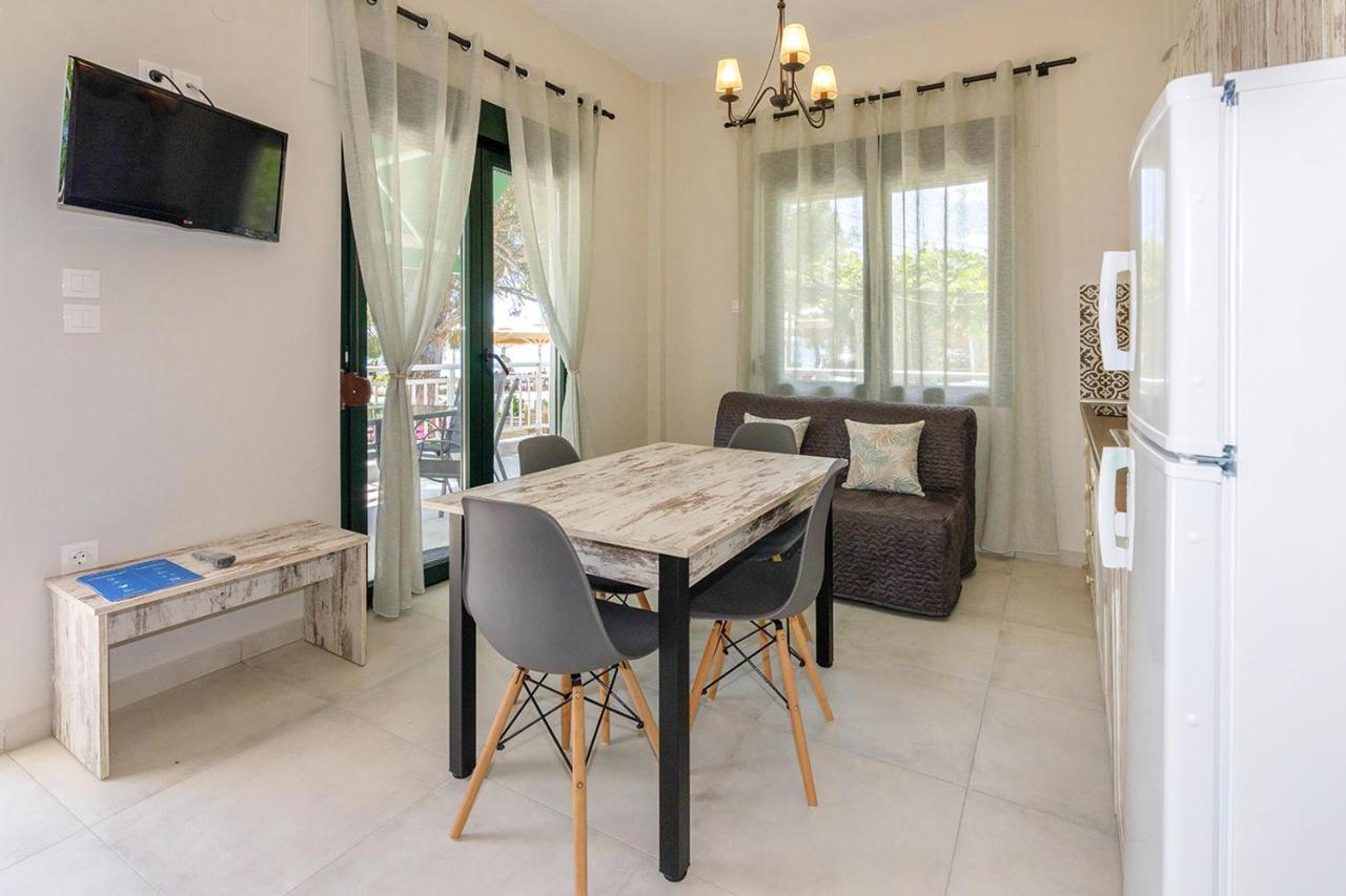 Agapitos Apartments นิกิติ ภายนอก รูปภาพ