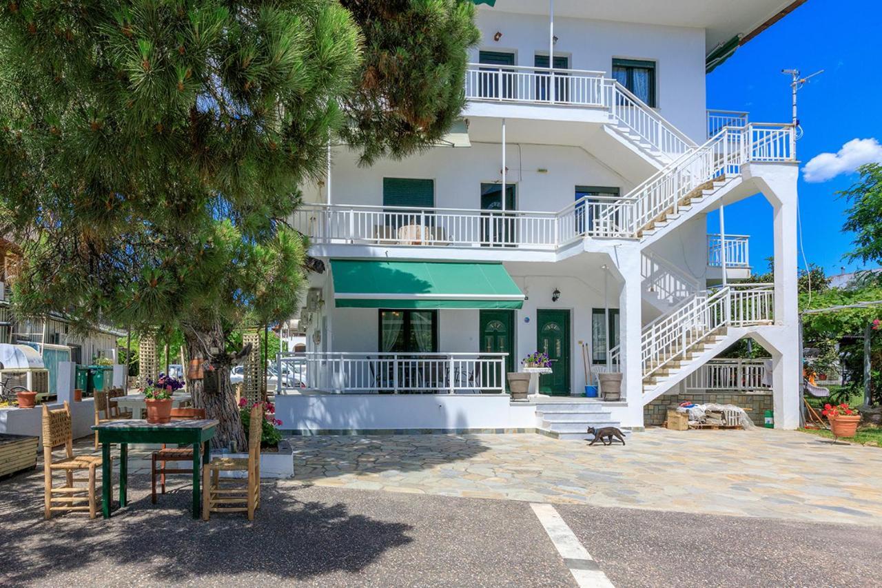 Agapitos Apartments นิกิติ ภายนอก รูปภาพ