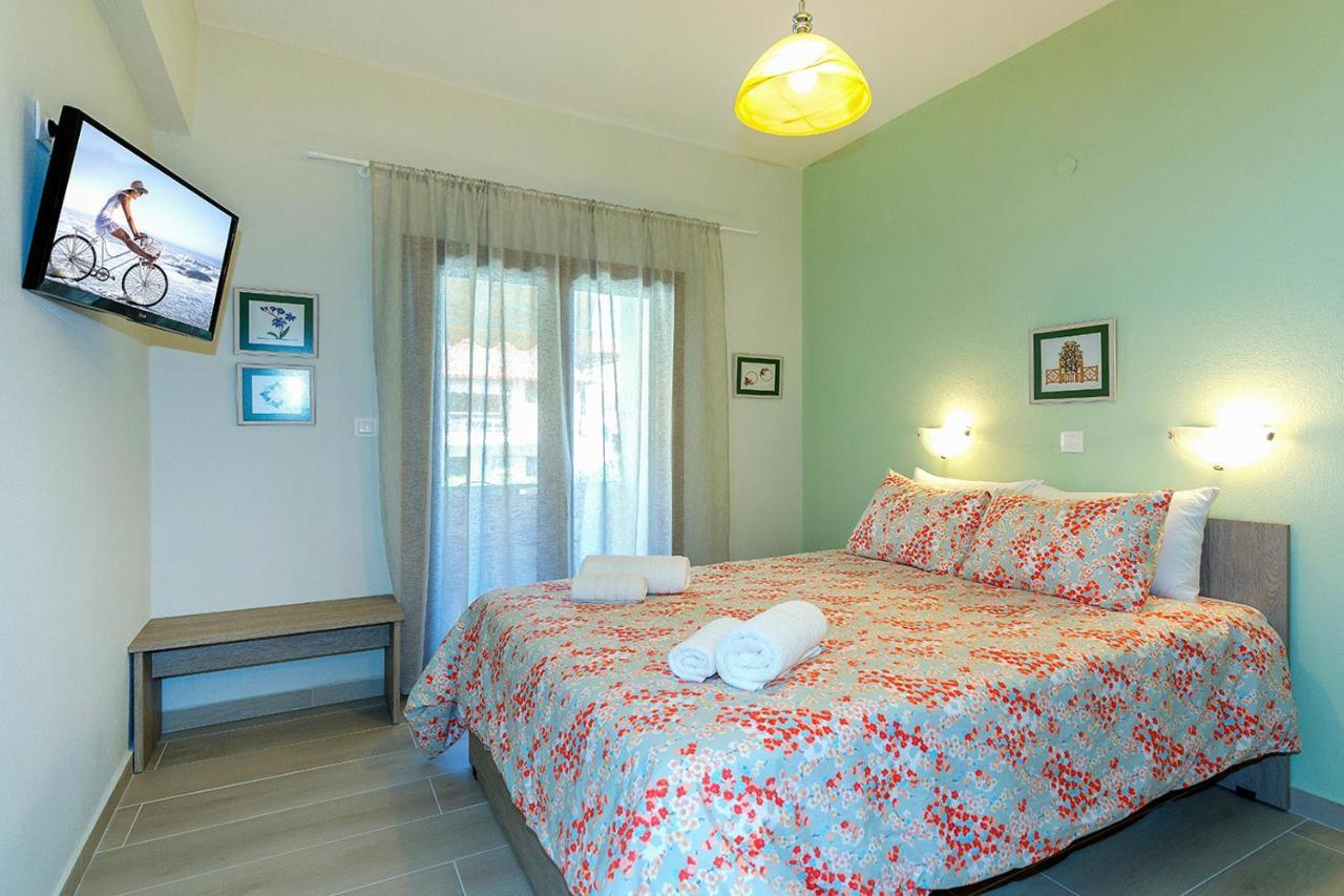 Agapitos Apartments นิกิติ ภายนอก รูปภาพ