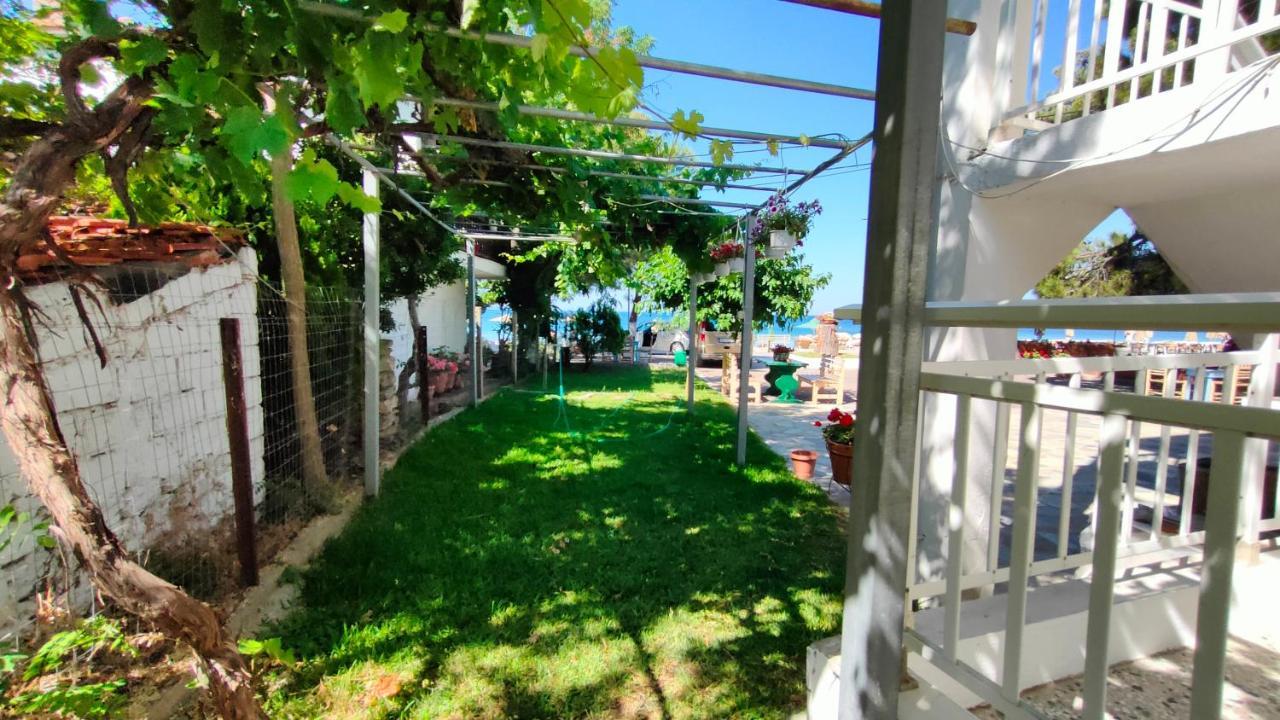 Agapitos Apartments นิกิติ ภายนอก รูปภาพ