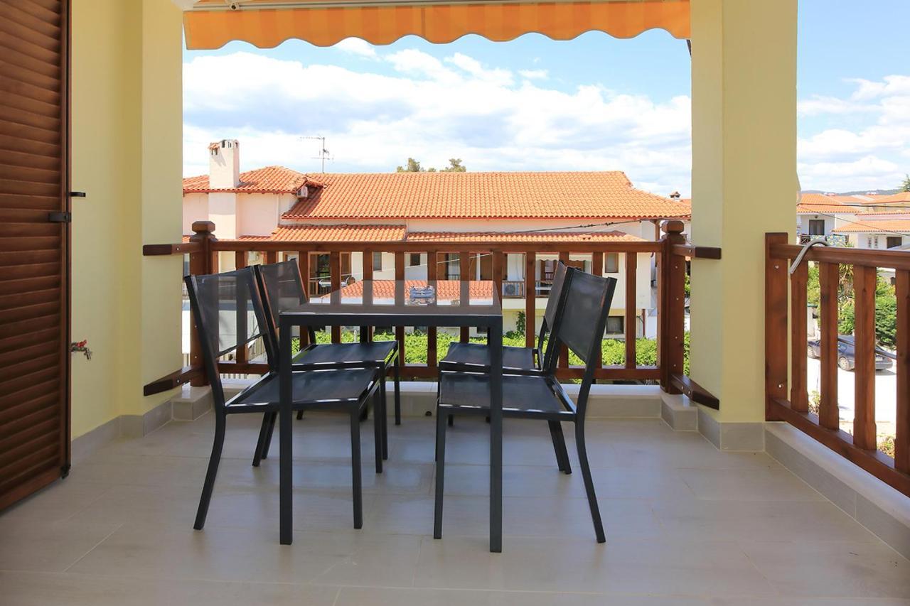Agapitos Apartments นิกิติ ภายนอก รูปภาพ