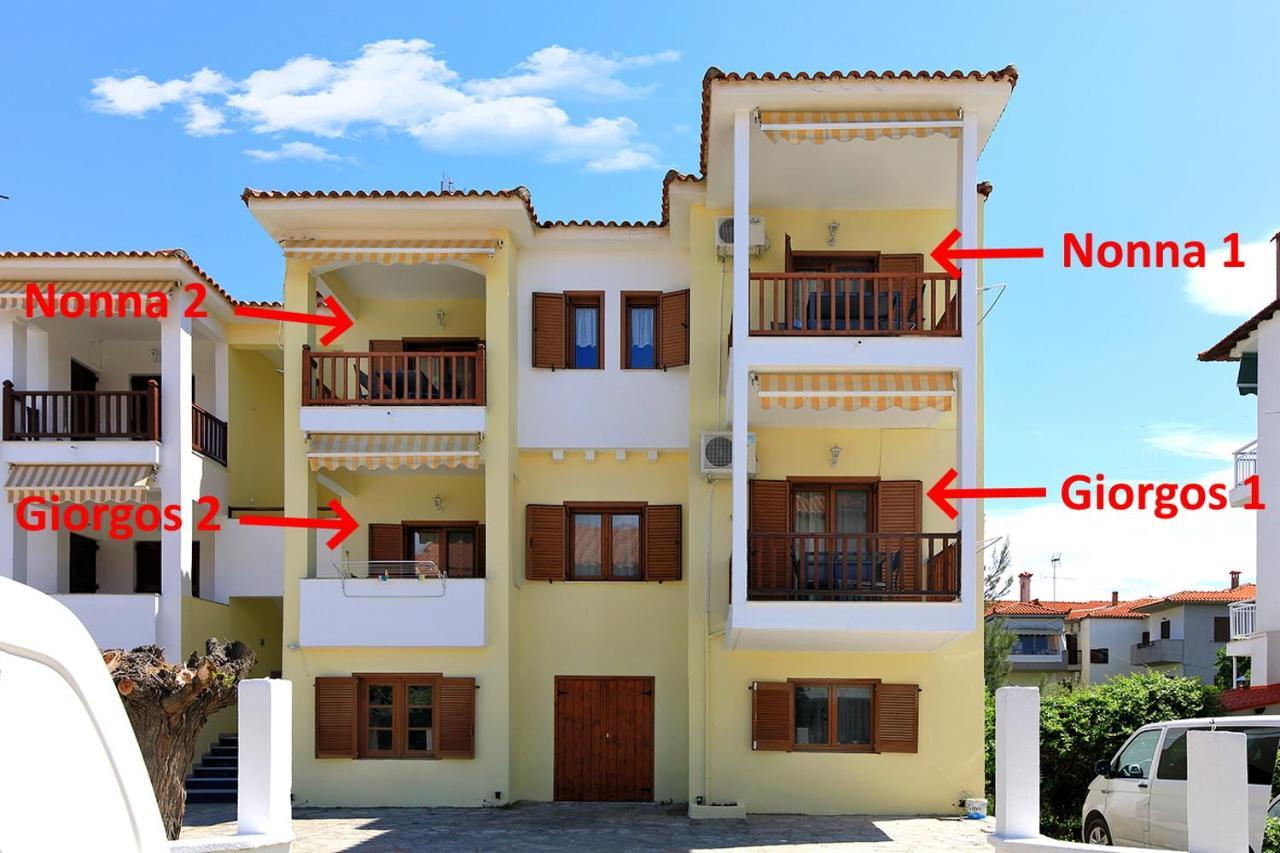 Agapitos Apartments นิกิติ ภายนอก รูปภาพ