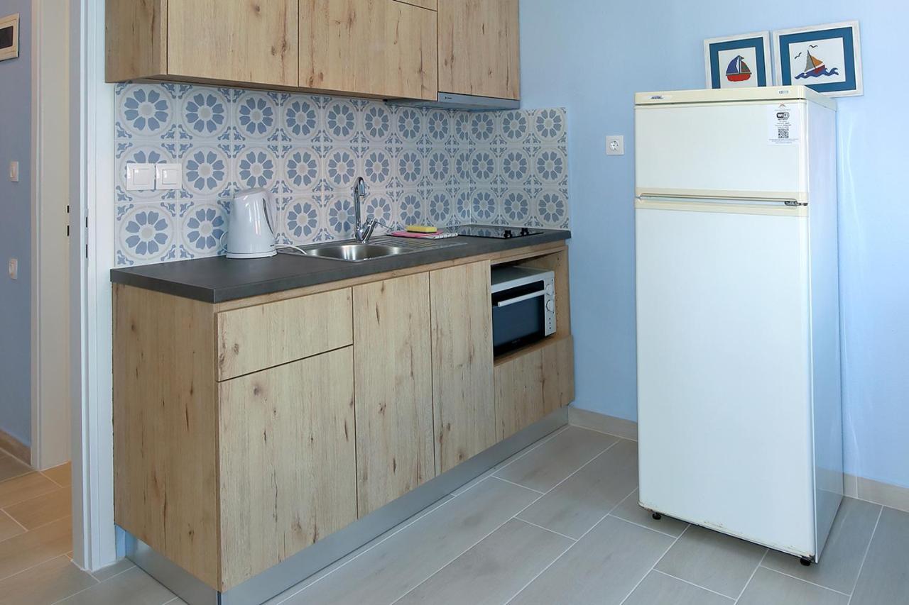 Agapitos Apartments นิกิติ ภายนอก รูปภาพ