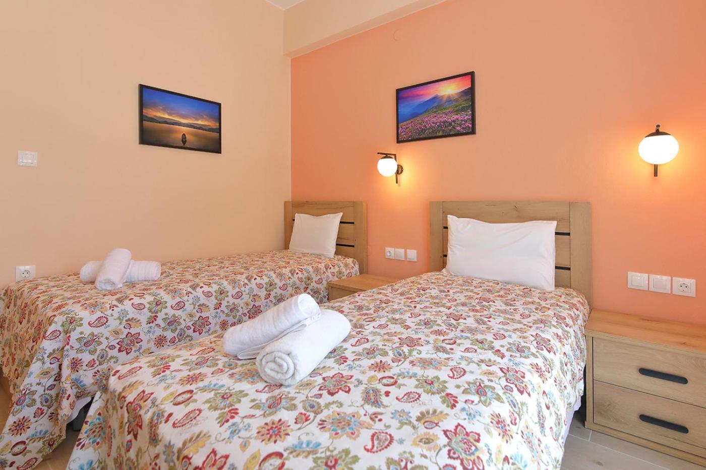Agapitos Apartments นิกิติ ภายนอก รูปภาพ